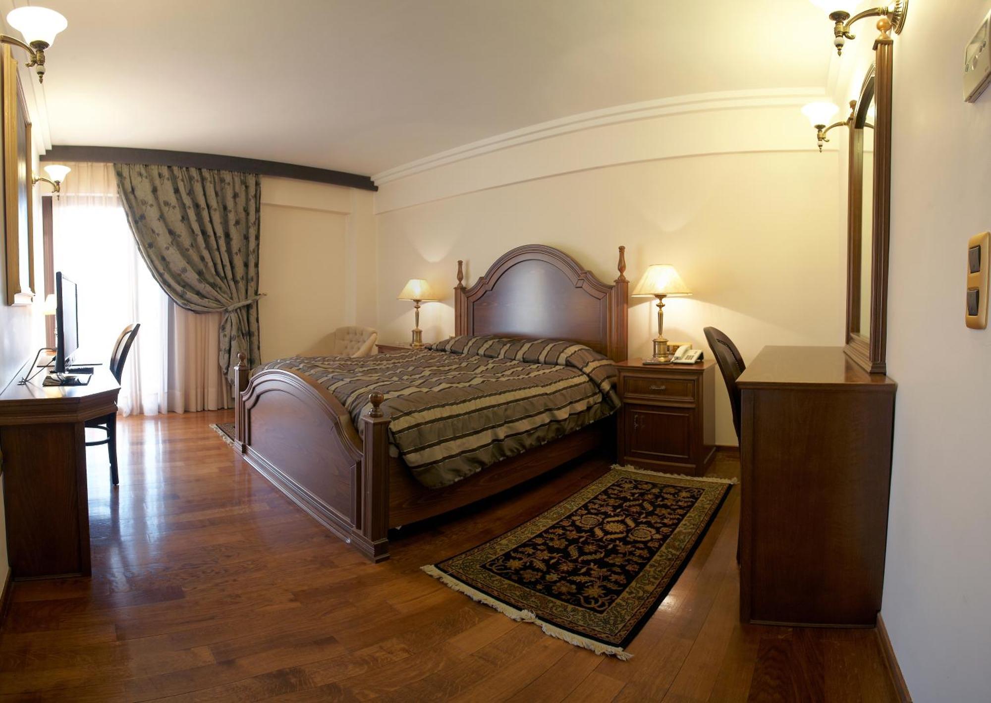 Aeton Melathron Hotel Trikala  Exterior photo